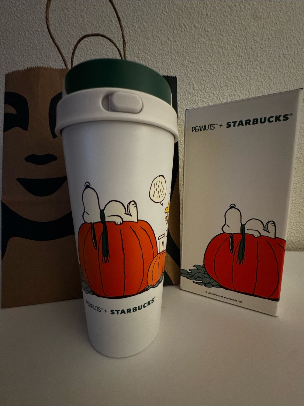 Peanuts x Starbucks White Travel Tumbler with Green Lid